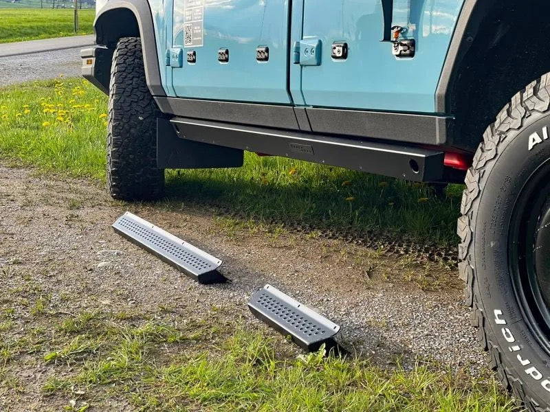 Black sheep innovations running boards for rocksliders ineos grenadier