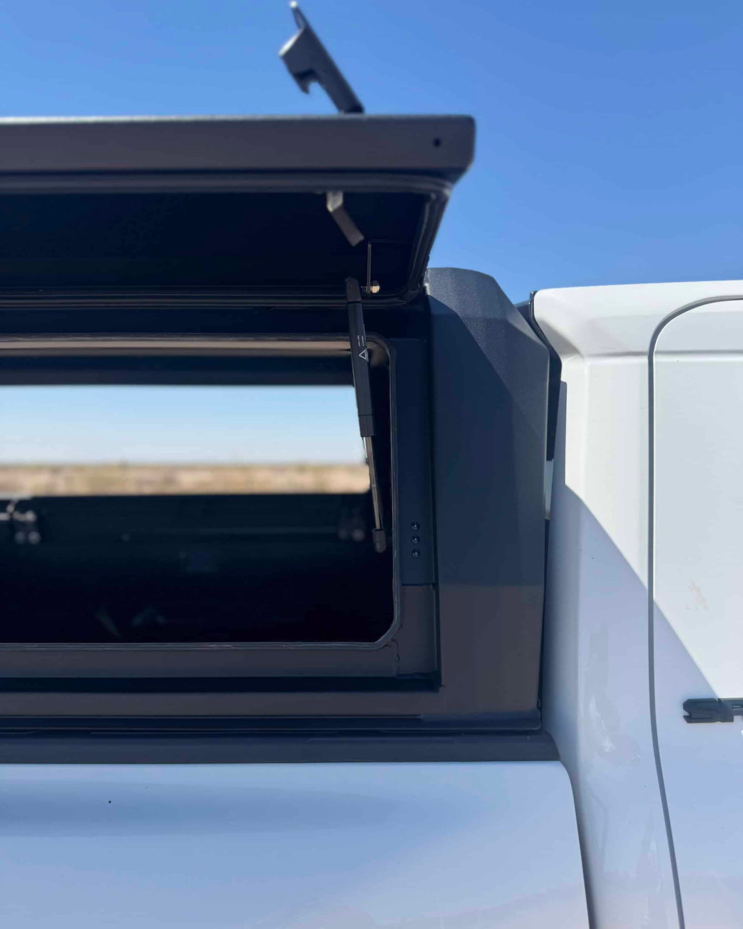 CapRax Canopy – Toyota Tacoma (Gen 4) – 5ft