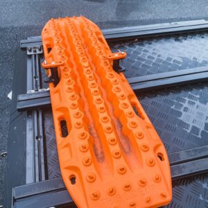 Maxtrax Latch for Alu-Cab Load Bars - All Black