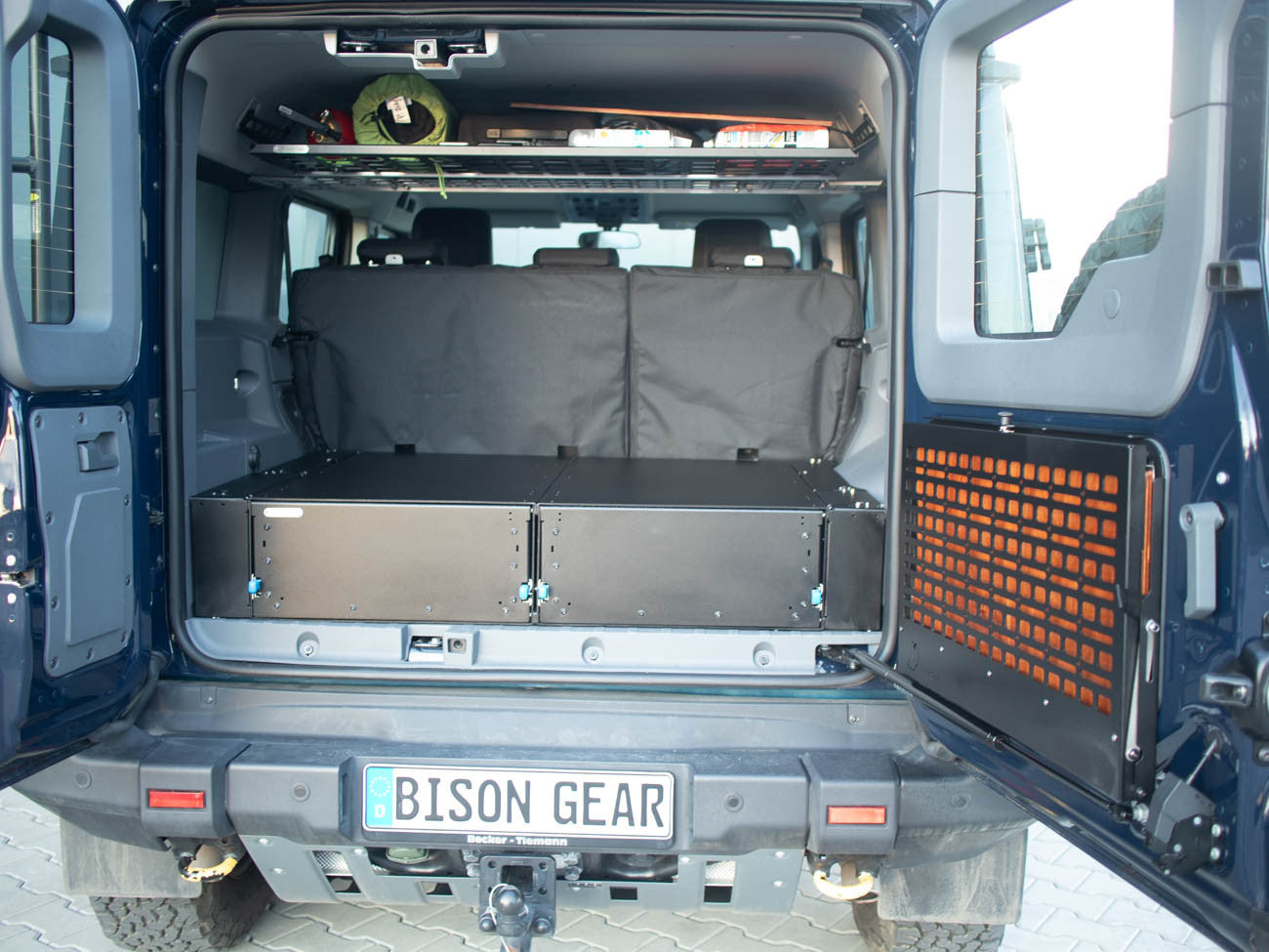 Drop-Down Tailgate Table - Grenadier - Image 6