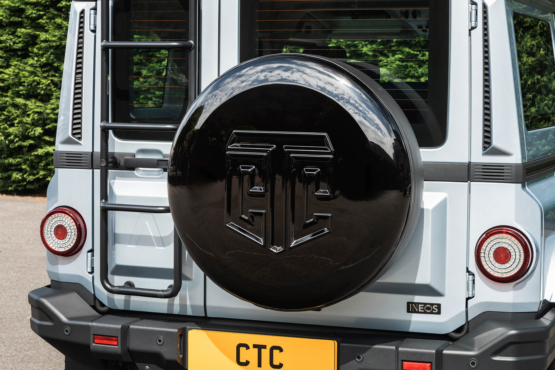 INEOS GRENADIER (2023-PRESENT) CTC Crest Hard Spare Wheel Cover