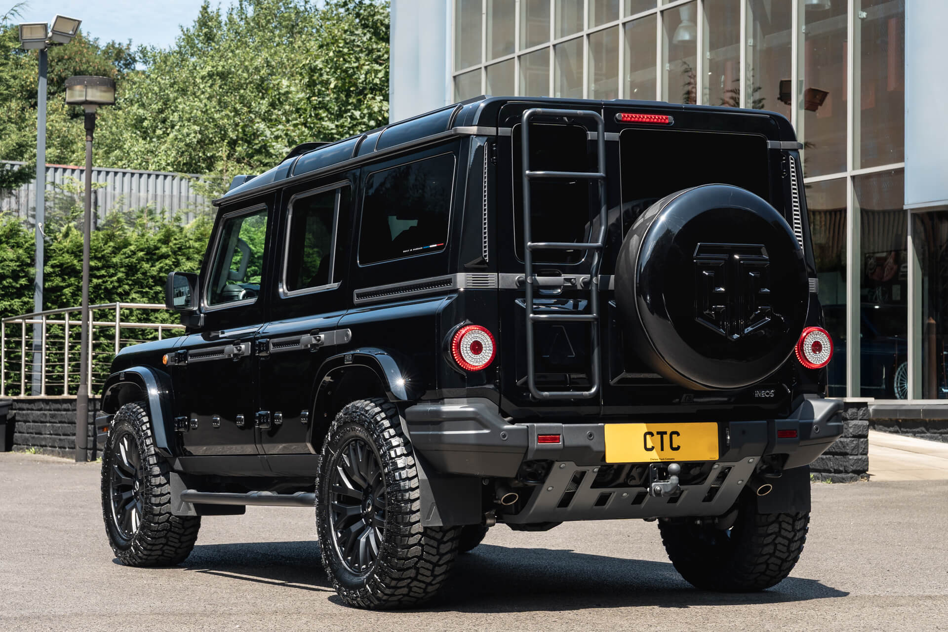 INEOS GRENADIER (2023-PRESENT) CTC Crest Hard Spare Wheel Cover - Image 13