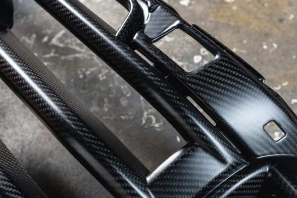 Ineos Grenadier (2023-Present) Exposed Carbon Fibre Dakar Central Lamp Grille - Image 19