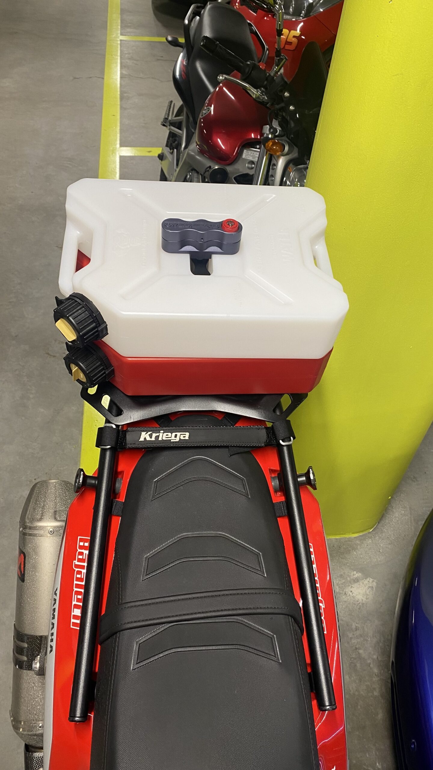 4.5/1.19 Liters/US Gallons Fuel Can