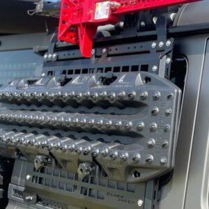 Black Sheep Innovations Maxtrax Mount MKII for Ineos Grenadier Side Carriers